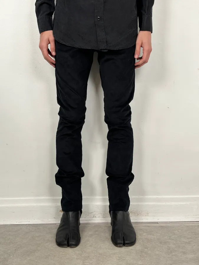 2010s Gucci Black Slim Corduroy Pants - Image 2