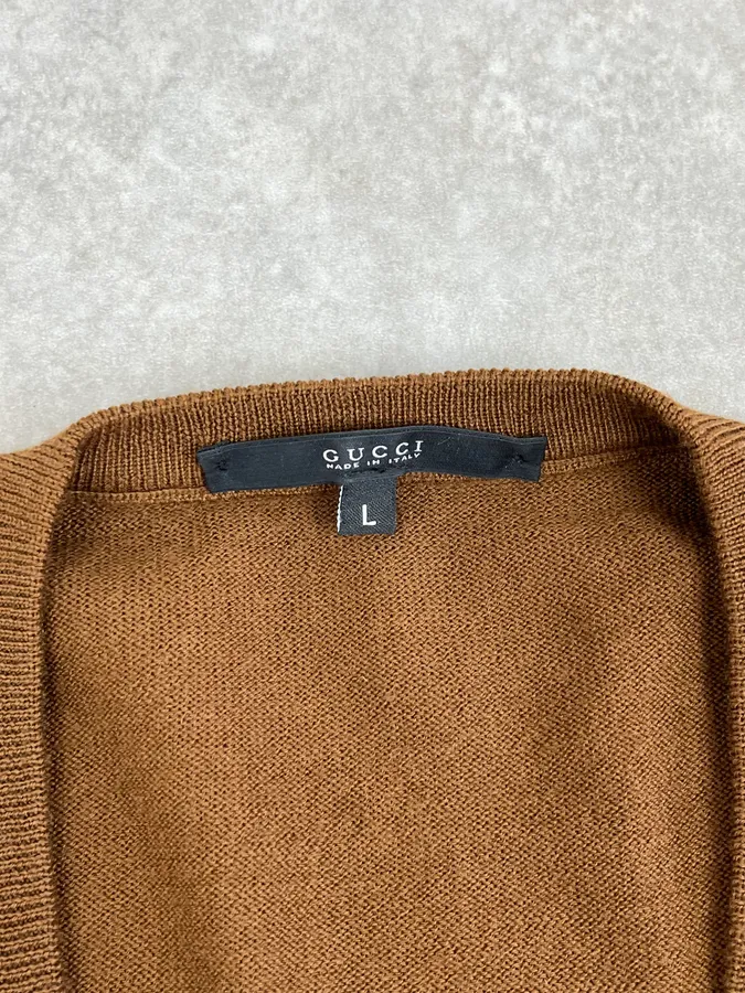 2010s Gucci Brown Wool V-Neck Sweater - Image 8