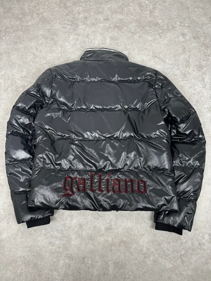 2010s John Galliano Black Hooded Puffer Jacket - Image 5