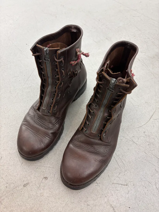2010s Lanvin Brown Leather Laced Zip Boots - Image 3