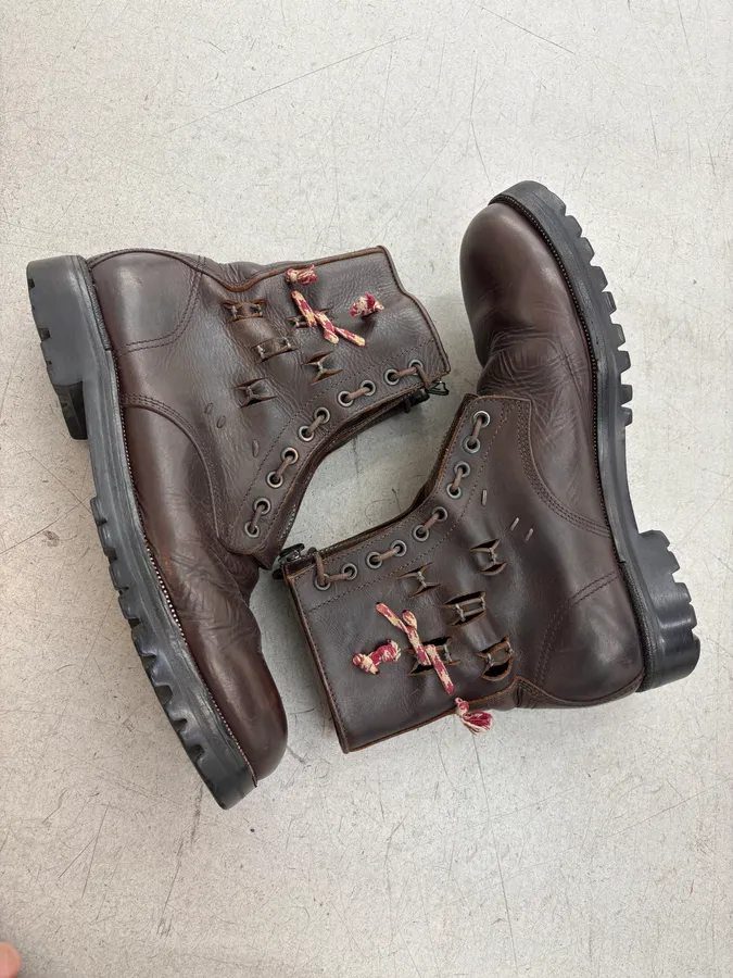 2010s Lanvin Brown Leather Laced Zip Boots - Image 6