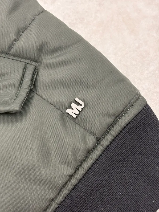 2010s Marc Jacobs Olive Quilted Nylon Bomber Jacket - Image 9