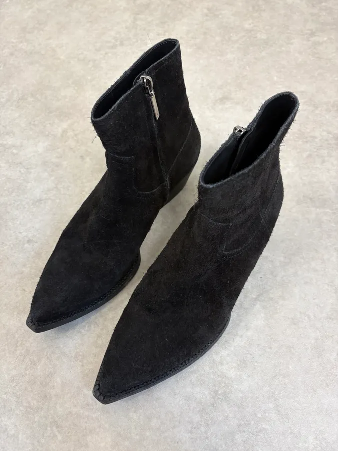 2010s Saint Laurent Black Suede Leather Ankle Boots - Image 3