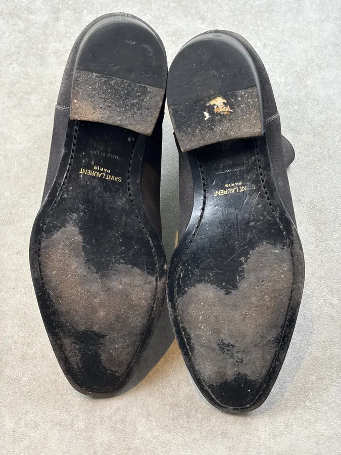 2010s Saint Laurent Grey Suede Wyatt Chelsea Boots - Image 11