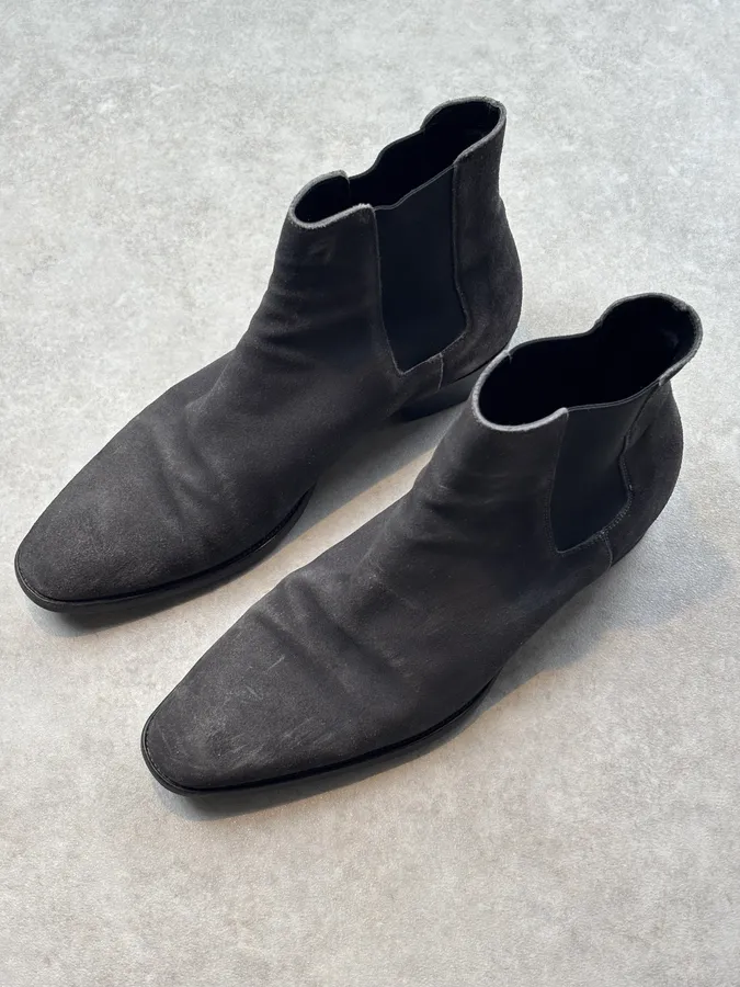 2010s Saint Laurent Grey Suede Wyatt Chelsea Boots - Image 6