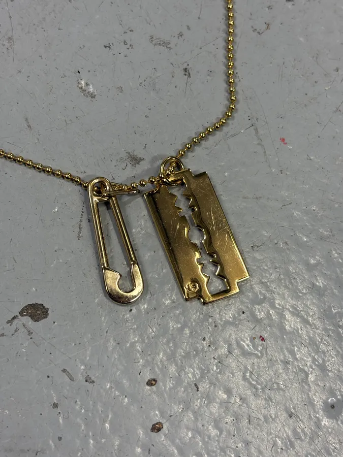Alexander McQueen Razor Blade Pin Golden Necklace - Image 5