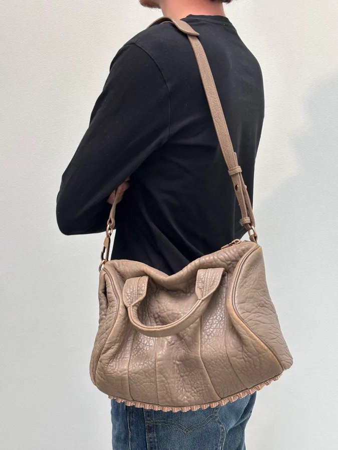 Alexander Wang Beige Studded Grained Leather Handle Bag - Image 3