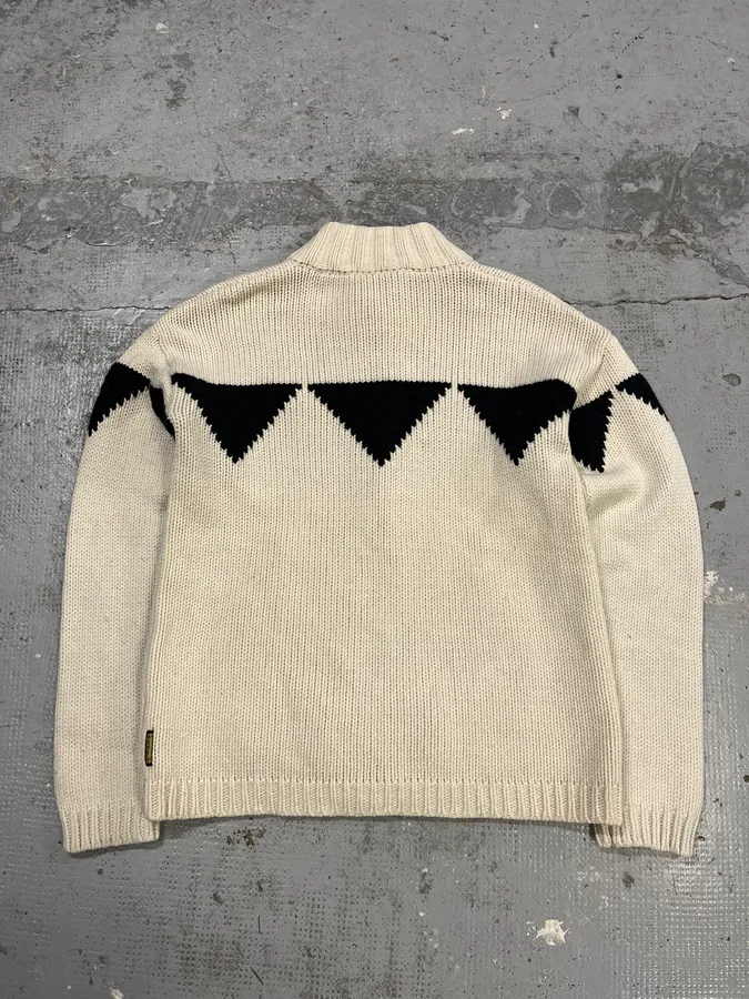 Armani Triangle Cream Wool Zip-Up Sweater - Image 7