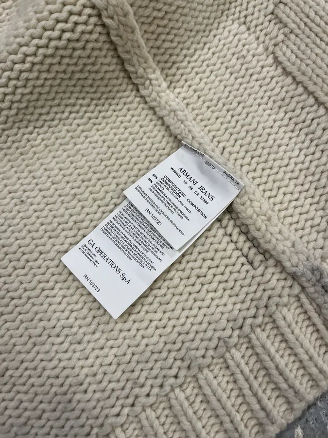 Armani Triangle Cream Wool Zip-Up Sweater - Image 9
