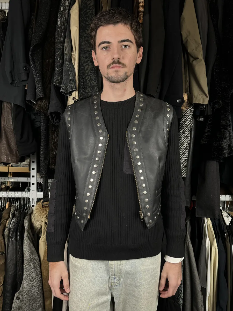 AW1993 Dolce & Gabbana Black Studded Sleeveless Leather Biker Waistcoast Vest - Image 3