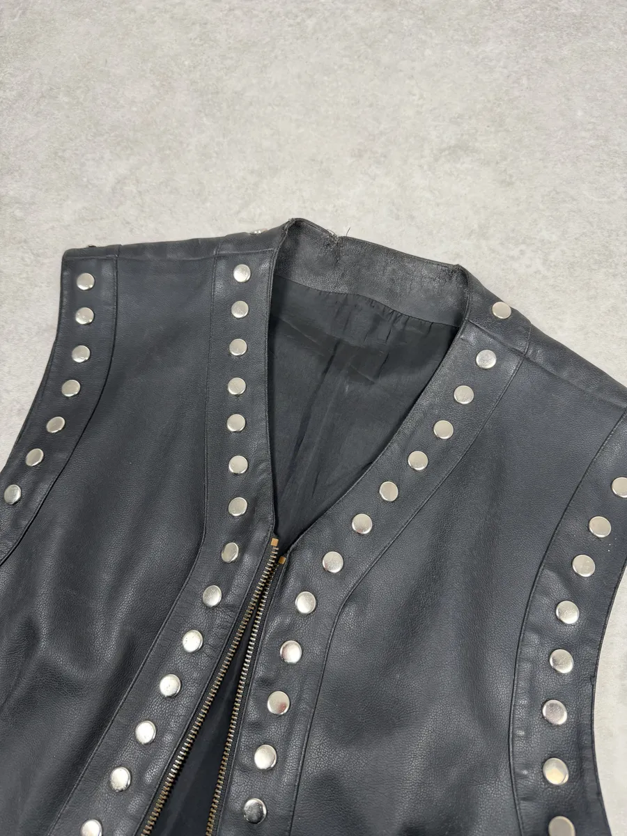 AW1993 Dolce & Gabbana Black Studded Sleeveless Leather Biker Waistcoast Vest - Image 8