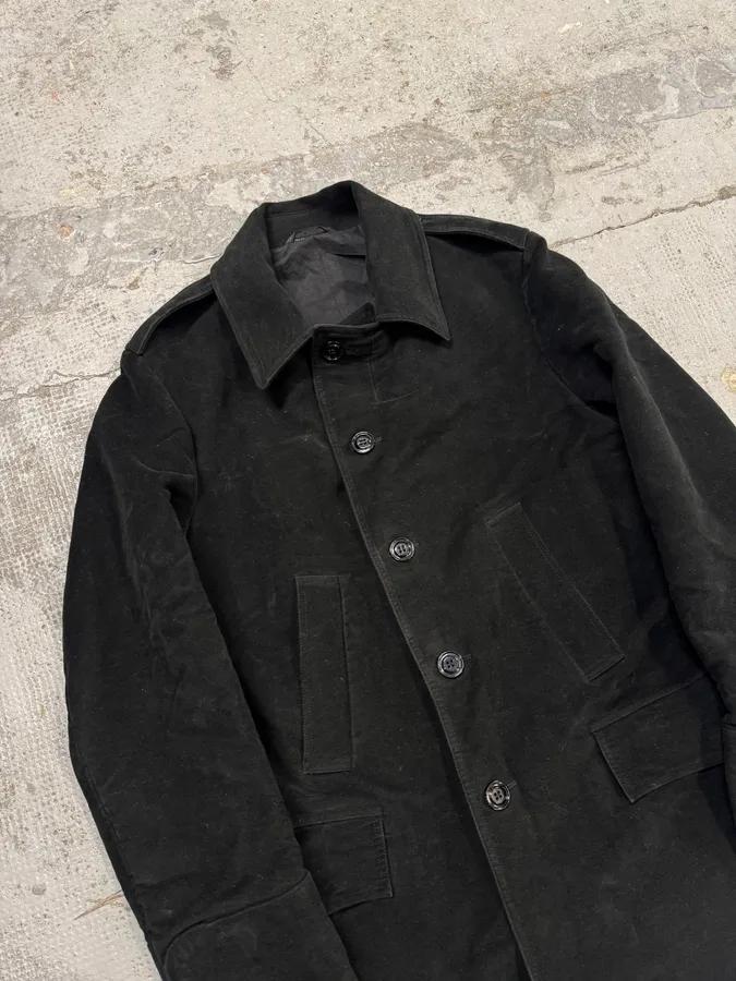 AW1997 Gucci Black Buttoned Coat - Image 4