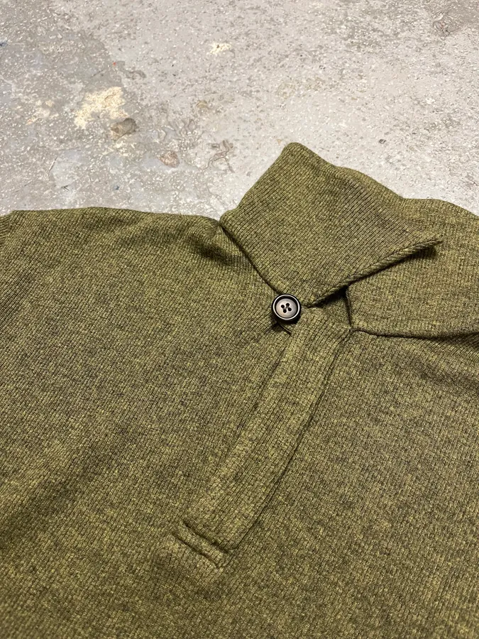 AW1998 Dolce & Gabbana Olive Pure Wool Polo Sweater - Image 7