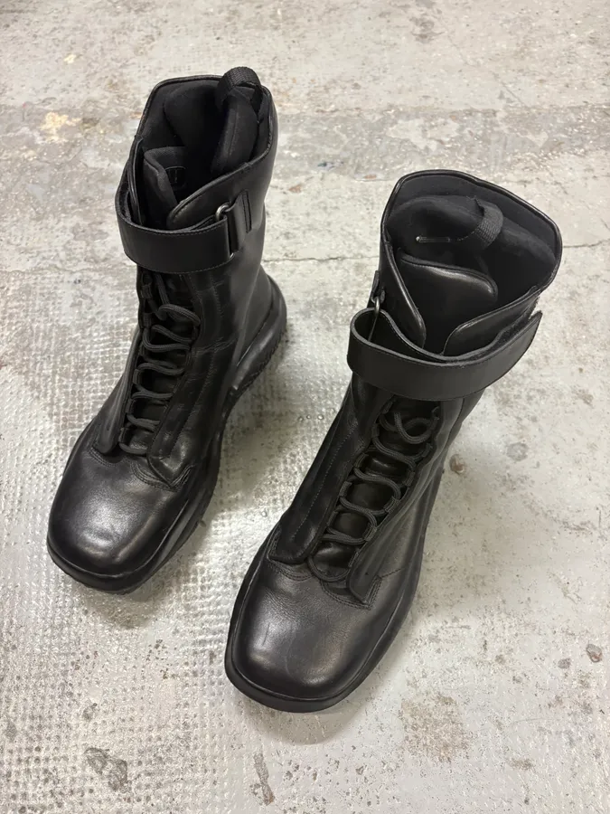 AW1999 Prada Black Leather Scratch Laced Vibram Boots - Image 3