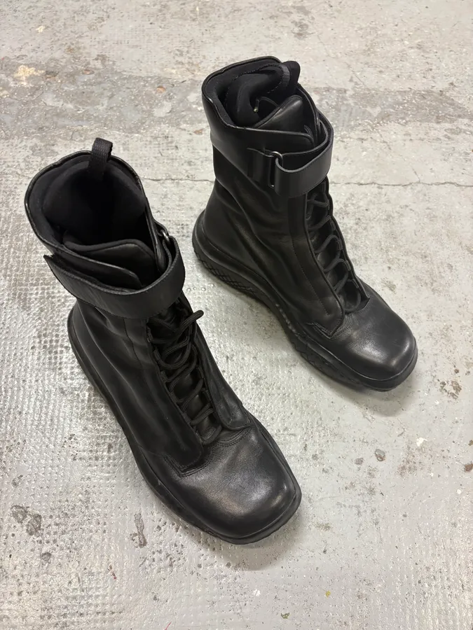 AW1999 Prada Black Leather Scratch Laced Vibram Boots - Image 4