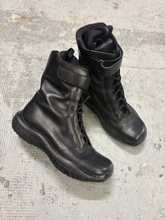 AW1999 Prada Black Leather Scratch Laced Vibram Boots - Image 5