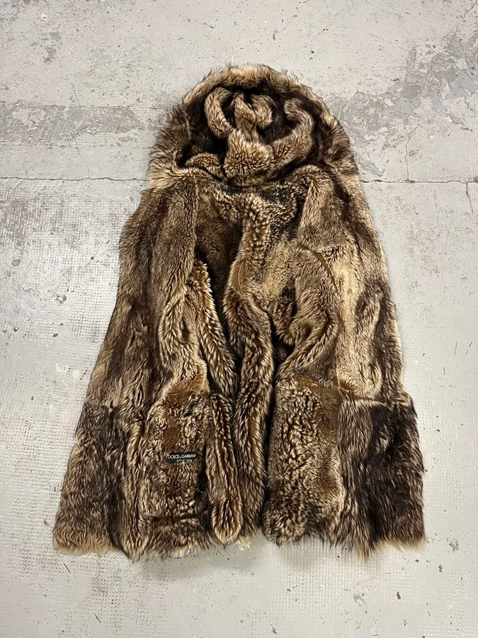 AW2001 Dolce & Gabbana Fur Camel Shearling Coat - Image 8
