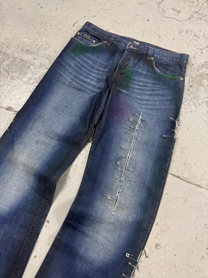 AW2001 Dolce & Gabbana Pins Blue Faded Denim Jeans - Image 4