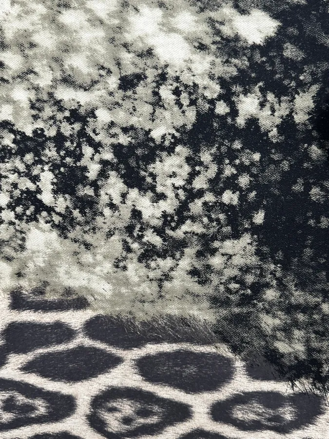AW2001 Roberto Cavalli Beige & Black Gradient Leopard Top - Image 7
