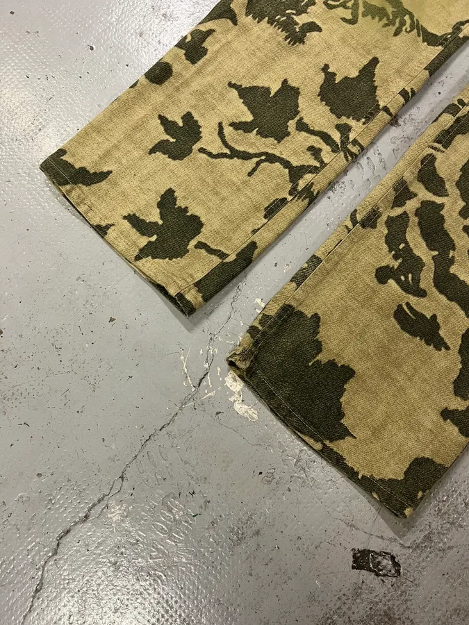 AW2001 Roberto Cavalli Camo Birds Khaki Beige Pants - Image 7