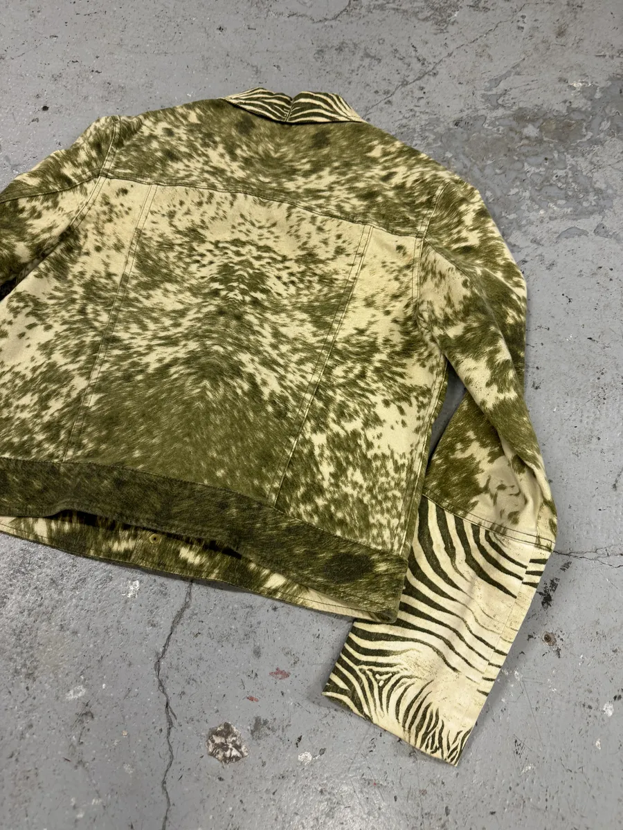 AW2001 Roberto Cavalli Zebra Fury Cawprint Movement Jacket - Image 14
