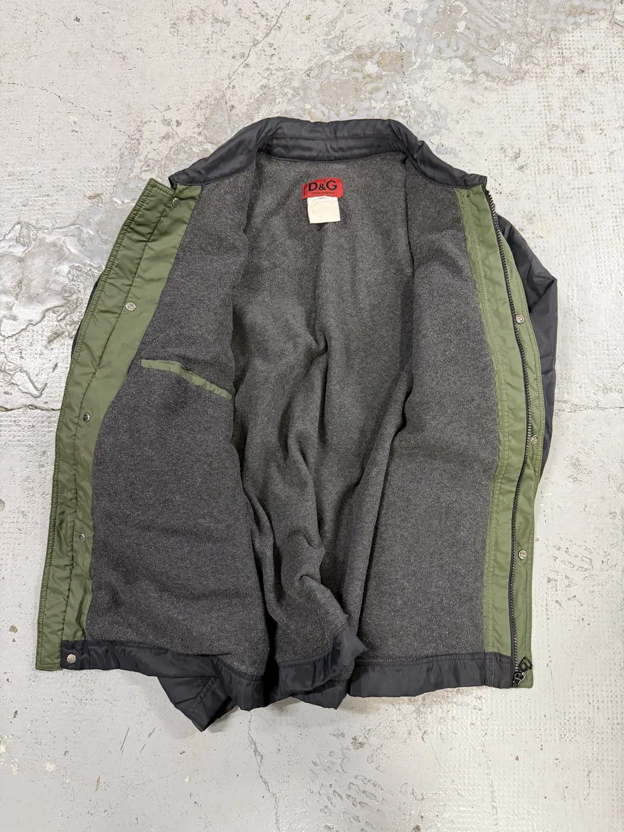 AW2003 Dolce & Gabbana Black & Khaki Green Nylon Jacket - Image 7