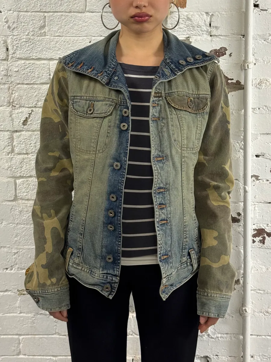 AW2003 Dolce & Gabbana Blue Faded Denim Camo Sleeves Jacket - Image 2