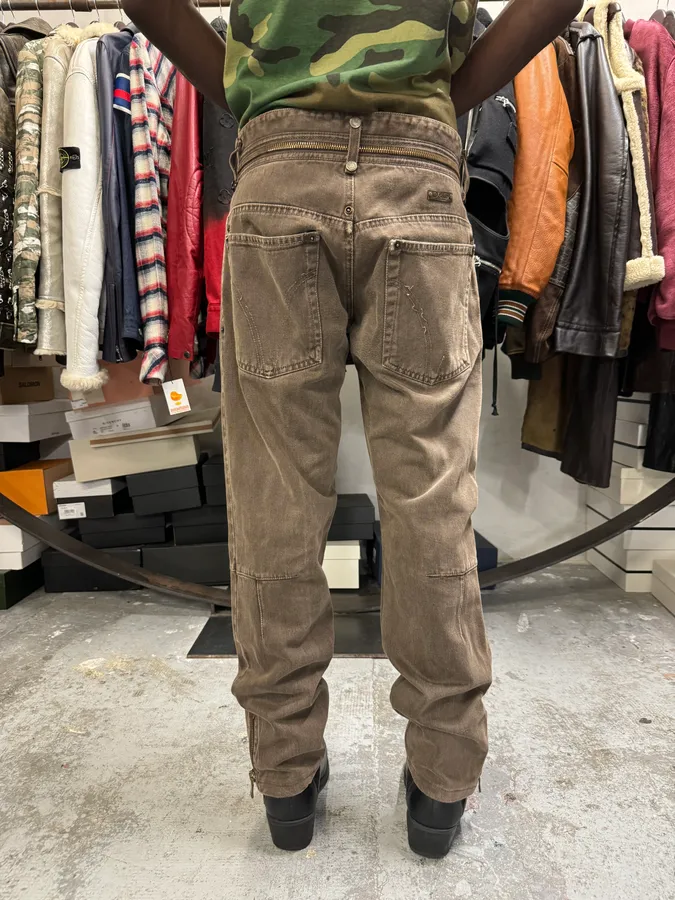 AW2003 Dolce & Gabbana Detachable Zip Waist Brown Jeans - Image 3