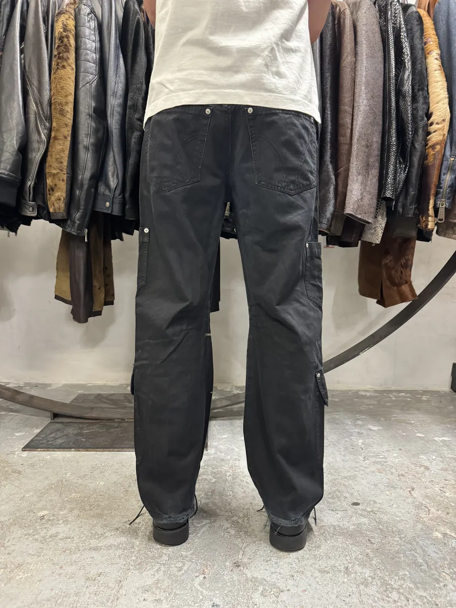AW2003 Dolce & Gabbana Double Waisted Black Cargo Pants - Image 4