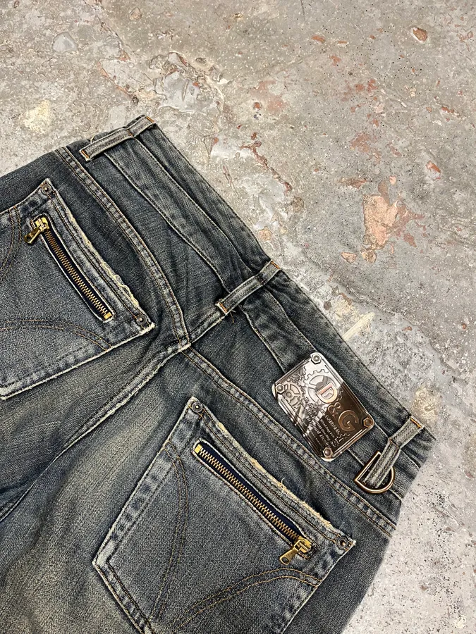 AW2003 Dolce & Gabbana Double Waisted Faded Denim Jeans - Image 9