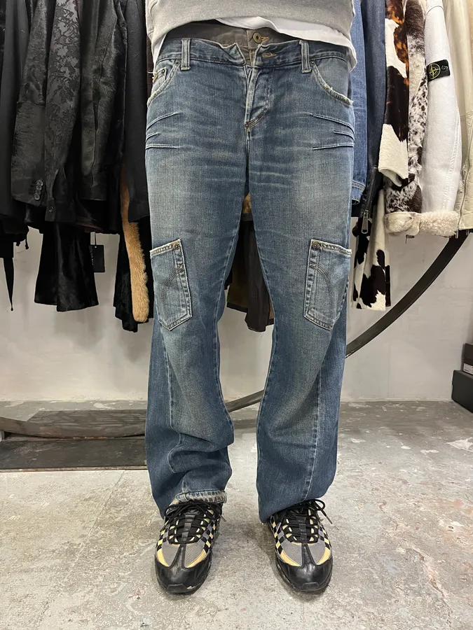 AW2003 Dolce & Gabbana Double Waisted Multi Pockets Distressed Blue Jeans - Image 2