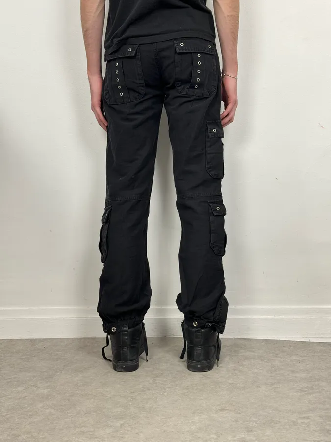 AW2003 Dolce & Gabbana Eyelet Black Cargo Pants - Image 4