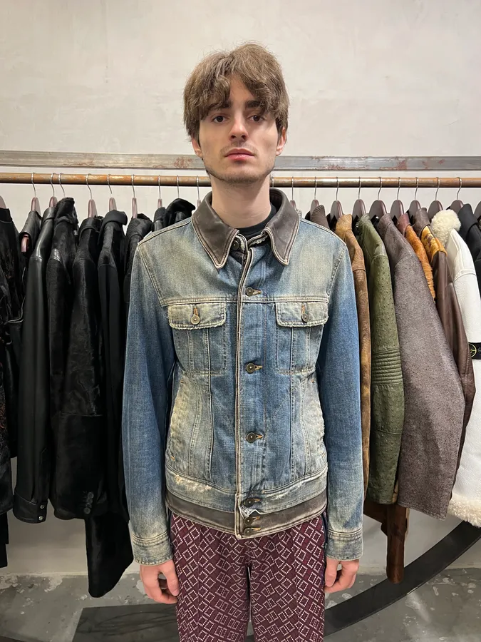 AW2003 Dolce & Gabbana Faded Stone Washed Denim Jacket - Image 4