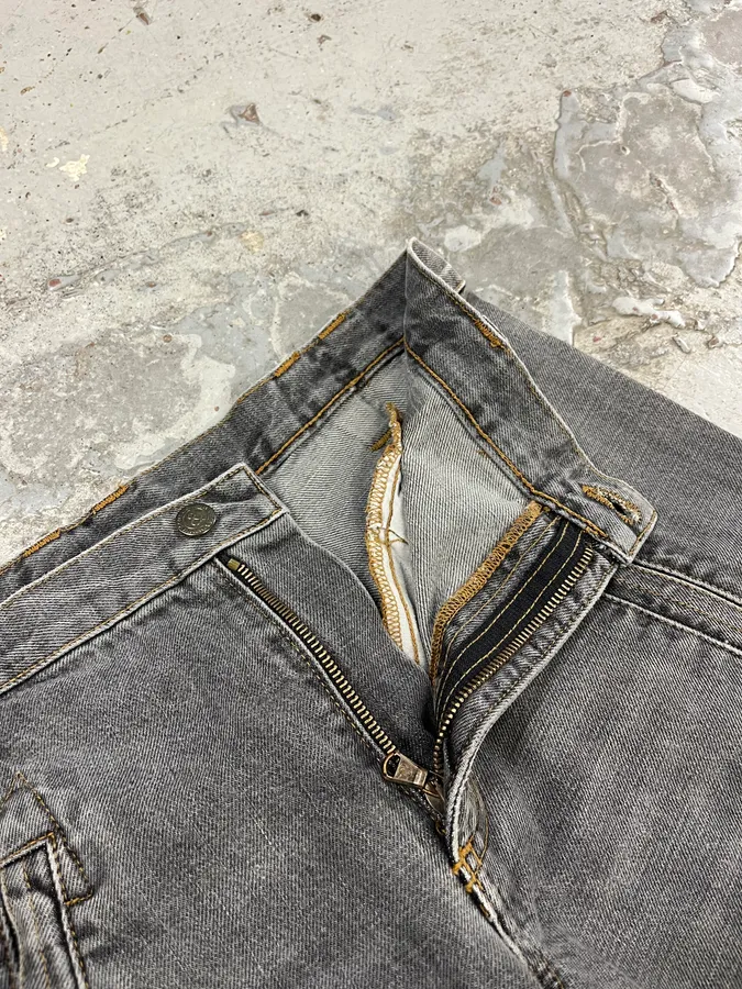 AW2003 Dolce & Gabbana Grey Anatomic Zip Bondage Denim Jeans - Image 11