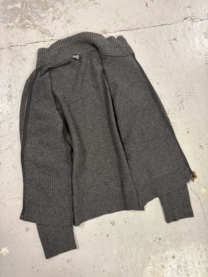 AW2003 Dolce & Gabbana Grey Asymmetrical Wool Cardigan Sweater - Image 7