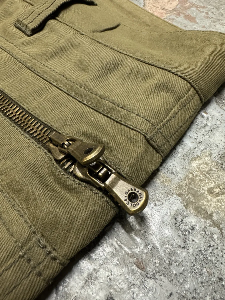 AW2003 Dolce & Gabbana Military Cargo Bondage Olive Pants - Image 11