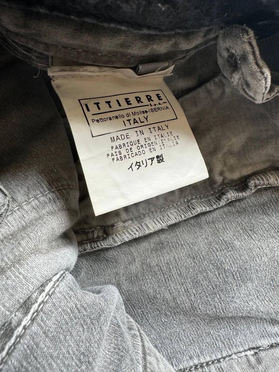 AW2003 Dolce & Gabbana Multi Pockets Grey Archive Cargo Pants - Image 6