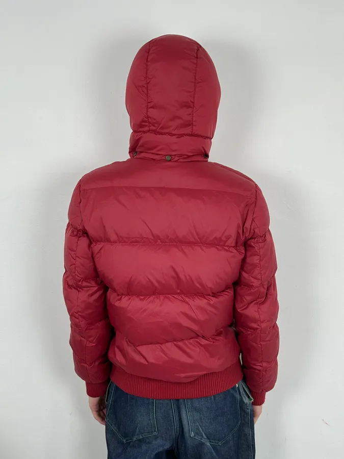 AW2003 Dolce & Gabbana Red Puffer Hooded Jacket - Image 3
