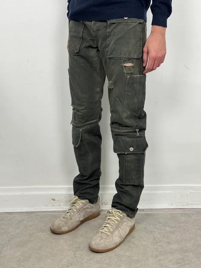 AW2003 Dolce & Gabbana Sage Green Distressed Cargo Pants - Image 3