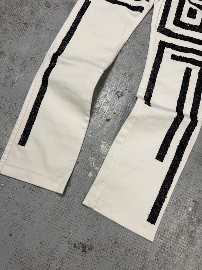 AW2003 Gianfranco Ferré Geometrical Embellished White Pants - Image 10