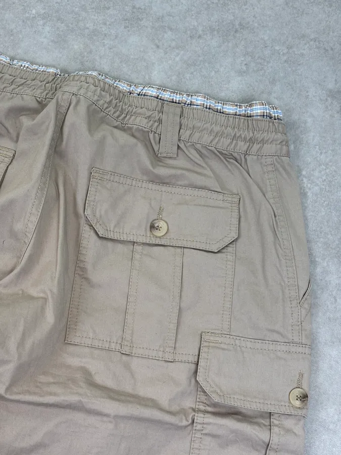 AW2004 Dolce & Gabbana Beige Long Cargo Shorts - Image 8
