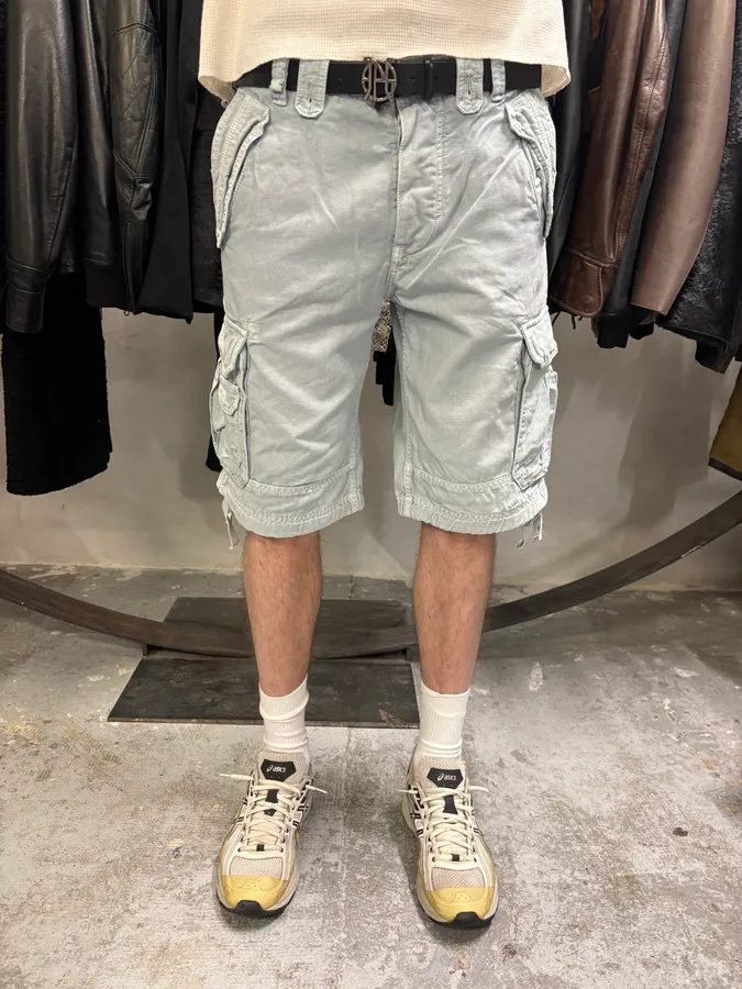 AW2004 Dolce & Gabbana Blue Multi Pockets Cargo Shorts - Image 2