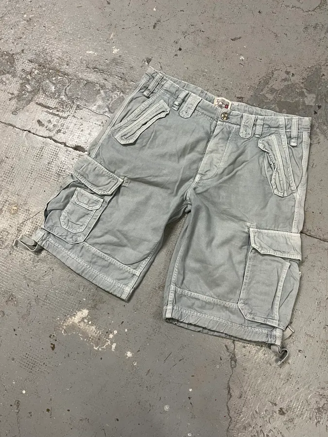 AW2004 Dolce & Gabbana Blue Multi Pockets Cargo Shorts - Image 5