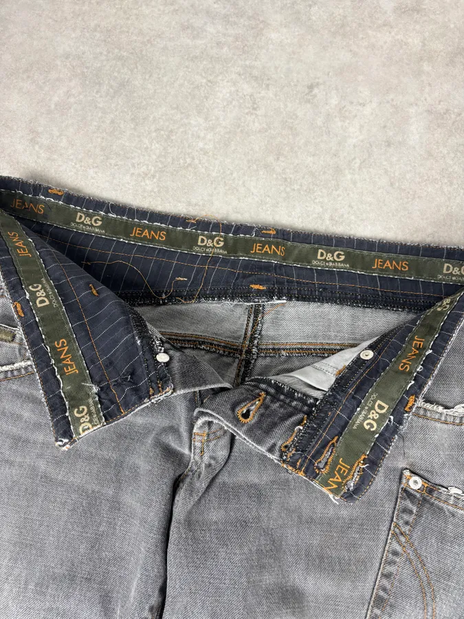 AW2004 Dolce & Gabbana Cargo Asymmetrical Denim Jeans - Image 10
