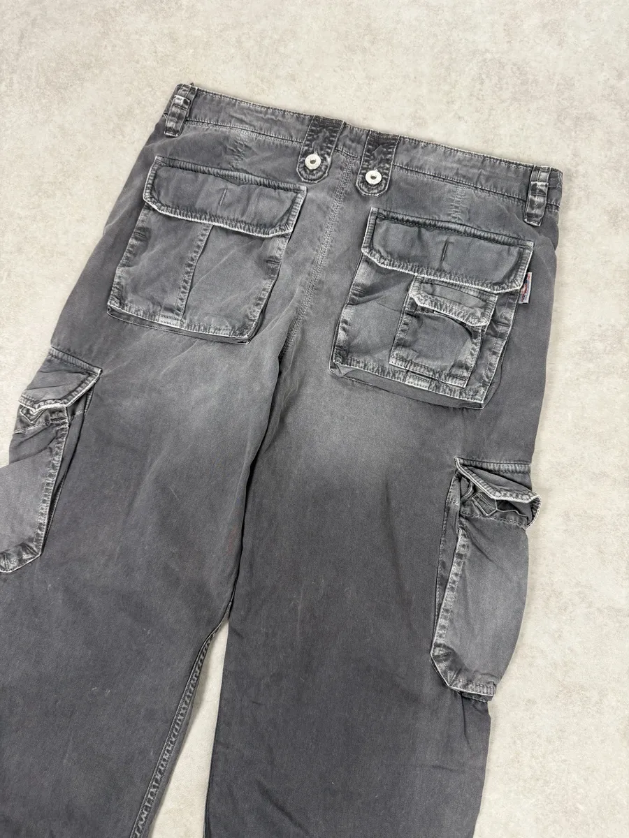 AW2004 Dolce & Gabbana Grey Cargo Pants - Image 6