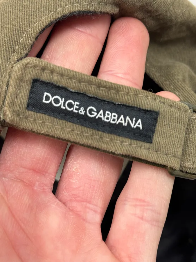 AW2004 Dolce & Gabbana Khaki Shearling Cap - Image 11