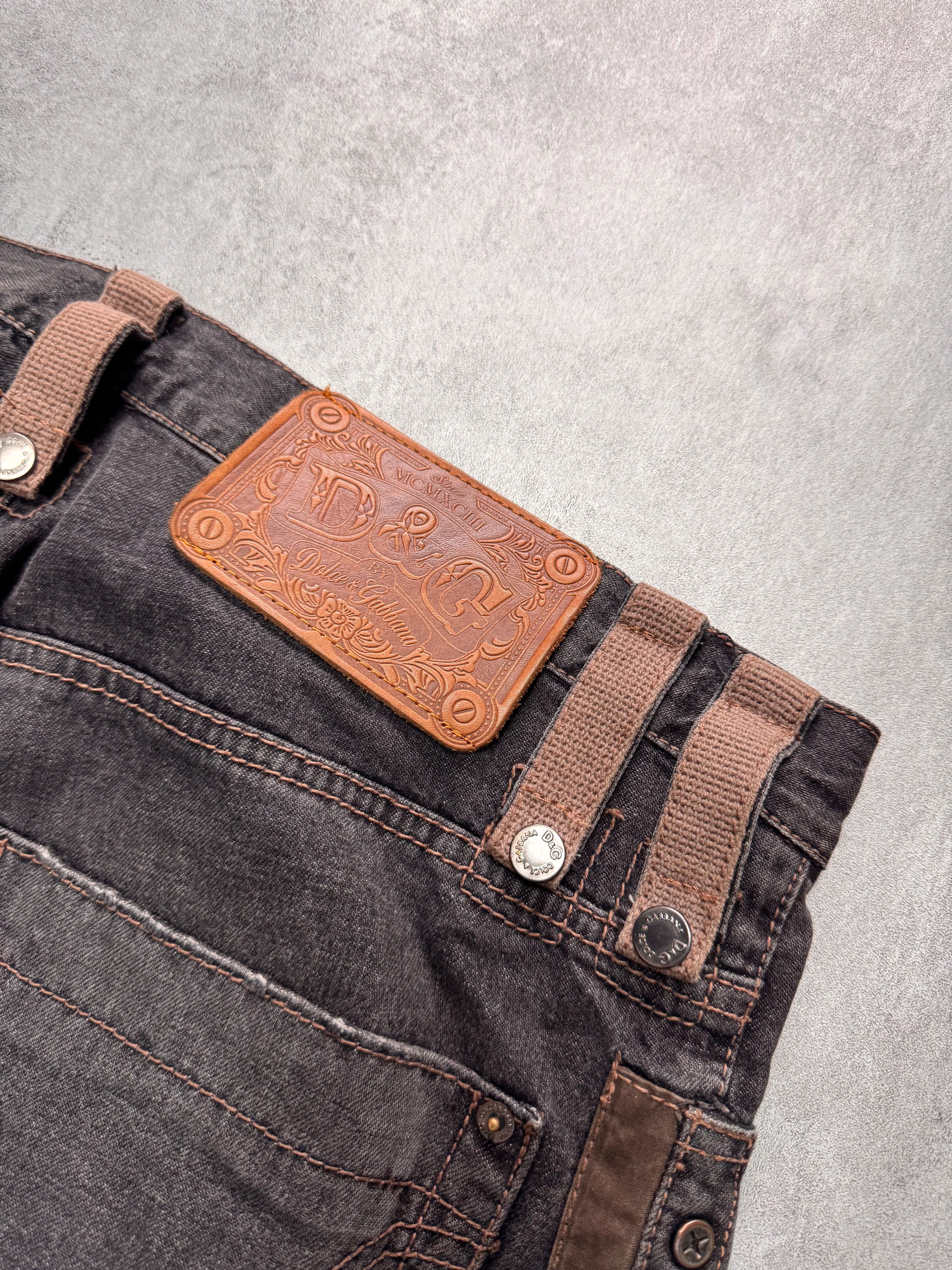 AW2004 Dolce & Gabbana Military Harness Cargo Grey Denim Jeans - Image 7