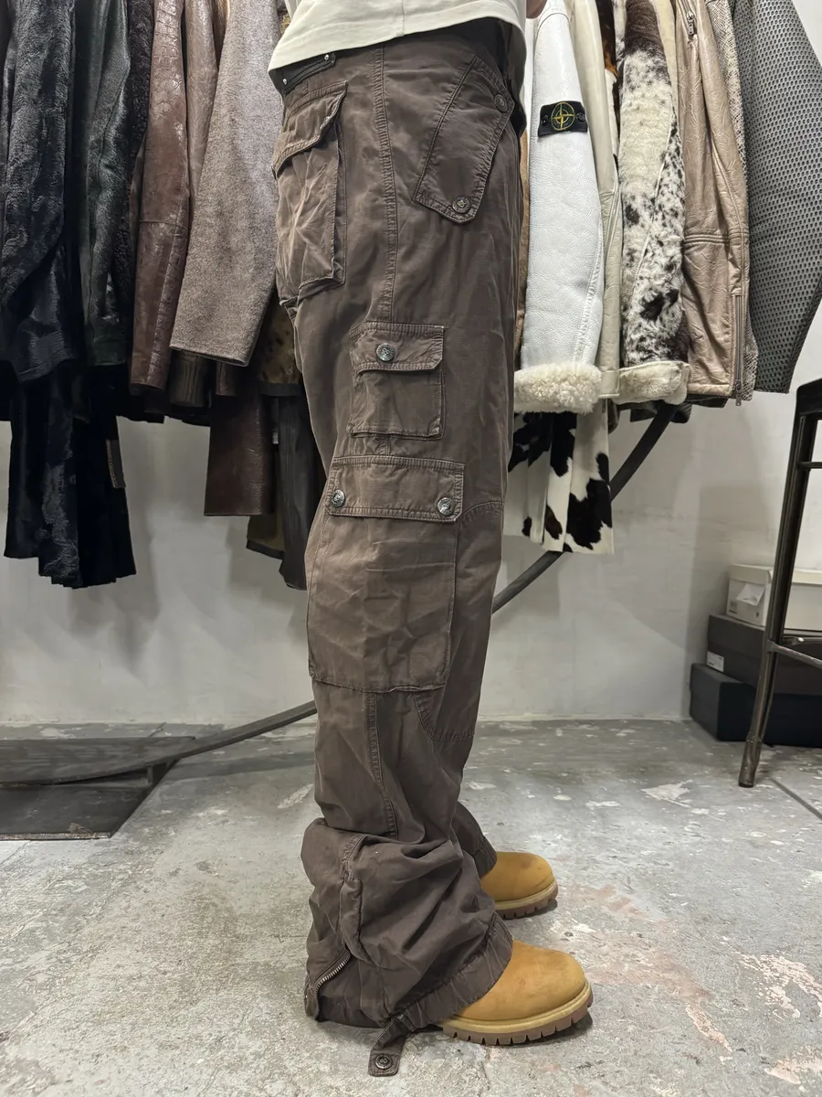 AW2004 Dolce & Gabbana Multi Pockets Brown Cargo Pants - Image 2