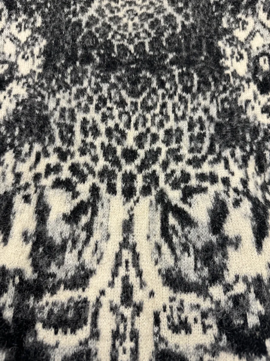 AW2004 Roberto Cavalli Fox Fur Leopard Mohair Cardigan - Image 8