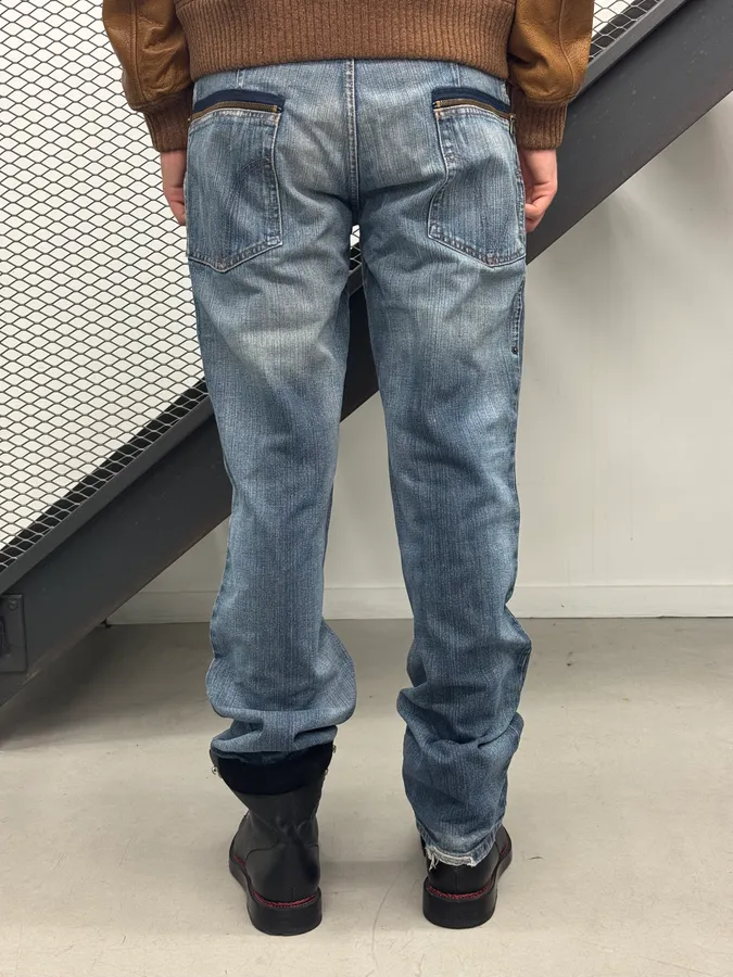 AW2005 Dolce & Gabbana Faded Zip Pocket Light Blue Denim Jeans - Image 3